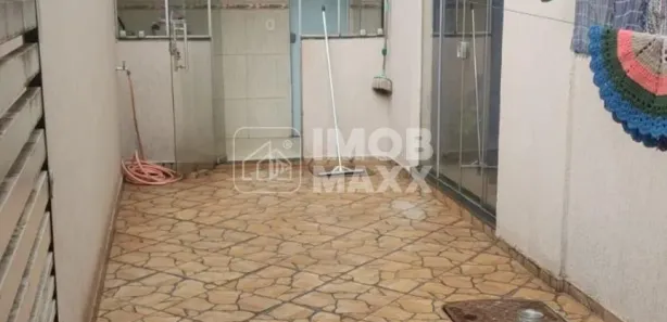Casa com 5 Quartos à venda, 180m² no Taguatinga Norte, Brasília