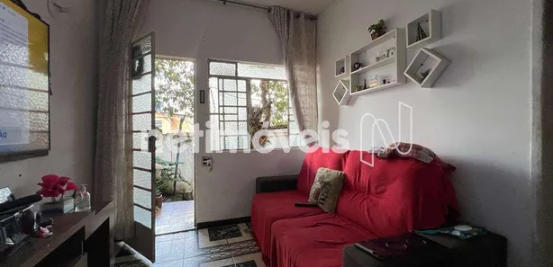 Casa com 3 Quartos à venda, 500m² no Monsenhor Messias, Belo Horizonte