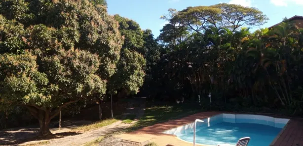 Casa com 5 Quartos para alugar, 2463m² no Serra, Belo Horizonte