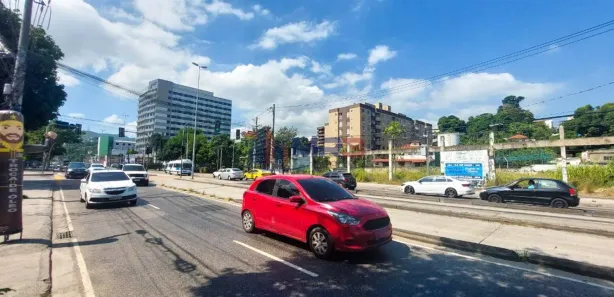 Ponto Comercial para alugar, 75m² no Tanque, Rio de Janeiro