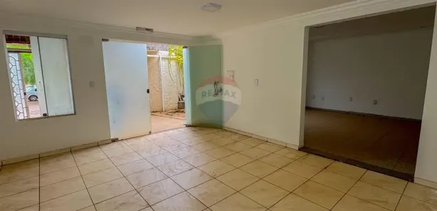 Casa com 10 Quartos à venda, 625m² no Setor Leste, Brasília