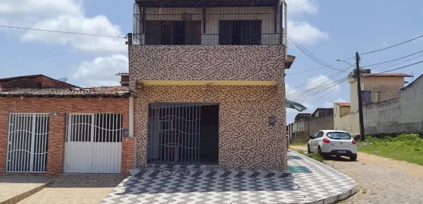 Casa com 2 Quartos para alugar, 160m² no Planalto, Natal