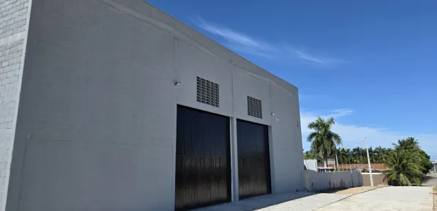 Galpão/Depósito/Armazém para alugar, 207m² no Candelária, Natal