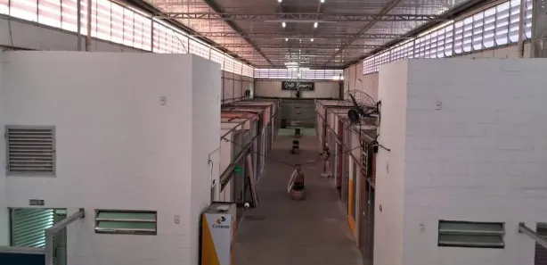 Galpão/Depósito/Armazém para alugar, 700m² no Rocha Miranda, Rio de Janeiro