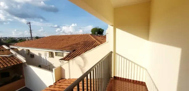 Casa com 4 Quartos à venda, 140m² no Vila Yamada, Araraquara