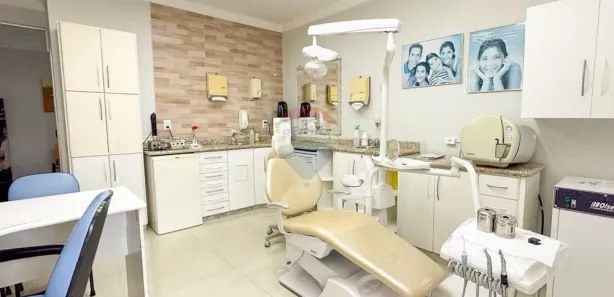 Sala Comercial com 2 Quartos à venda, 46m² no Asa Norte, Brasília