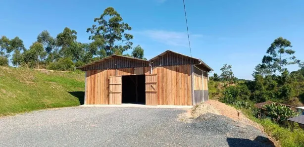 Galpão/Depósito/Armazém para alugar, 110m² no Margem Esquerda, Ilhota
