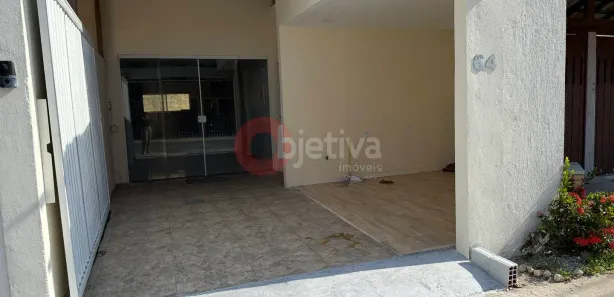 Casa com 2 Quartos para alugar, 80m² no Ogiva, Cabo Frio