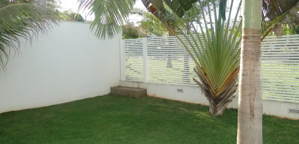 Casa de Condomínio com 4 Quartos para alugar, 390m² no Loteamento Portal do Sol II, Goiânia