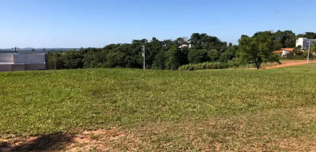 Lote/Terreno à venda, 950m² no Porangaba, Pardinho