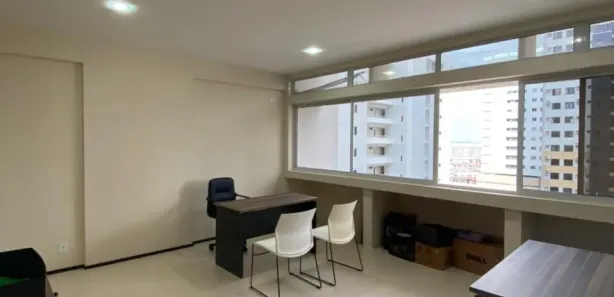 Sala Comercial com 1 Quarto à venda, 38m² no Renascença, São Luís