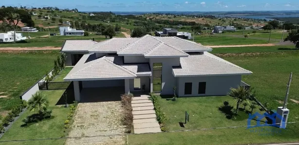 Casa de Condomínio com 4 Quartos à venda, 900m² no Riviera de Santa Cristina Xlll, Paranapanema
