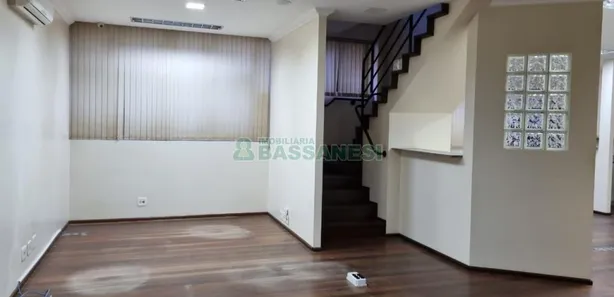 Ponto Comercial à venda, 198m² no Centro, Caxias do Sul