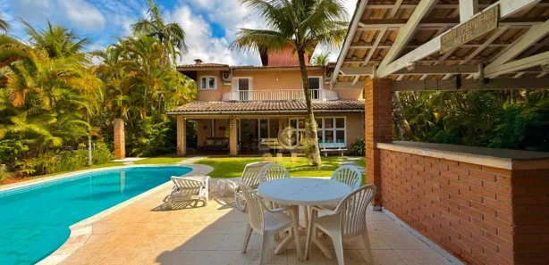 Casa de Condomínio com 5 Quartos à venda, 340m² no Enseada, Guarujá