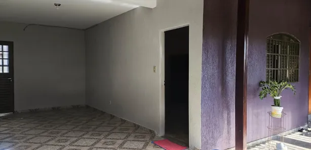 Sobrado com 3 Quartos para alugar, 110m² no Samambaia Norte, Brasília
