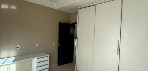 Casa de Condomínio com 4 Quartos para alugar, 370m² no Residencial Granville, Goiânia