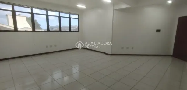 Sala Comercial para alugar, 35m² no Igara, Canoas
