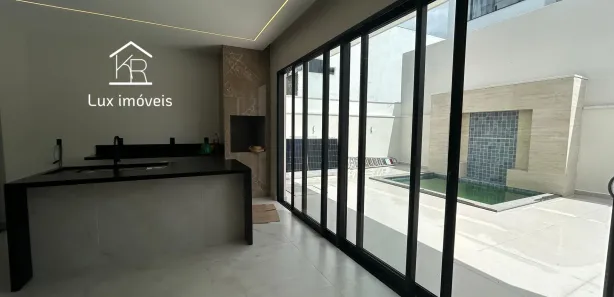 Casa de Condomínio com 4 Quartos à venda, 250m² no Novo Aleixo, Manaus