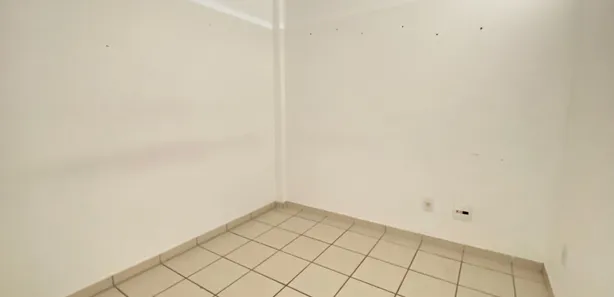 Sala Comercial para alugar, 33m² no Asa Sul, Brasília