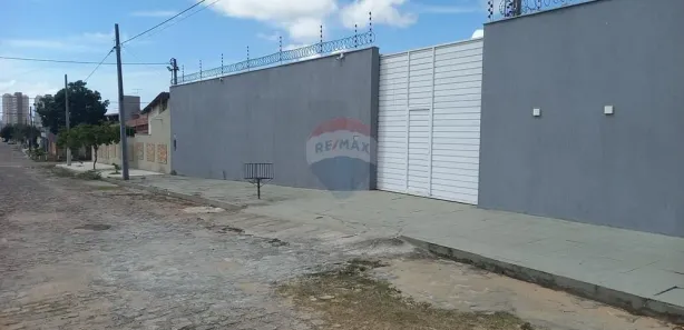 Galpão/Depósito/Armazém para alugar, 750m² no Candelária, Natal