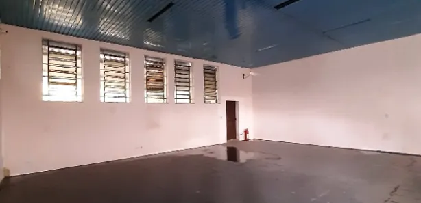 Galpão/Depósito/Armazém para venda ou aluguel, 738m² no Embu Mirim, Itapecerica da Serra