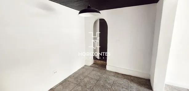 Ponto Comercial para alugar, 57m² no Funcionários, Belo Horizonte