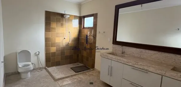 Sobrado com 4 Quartos para venda ou aluguel, 320m² no Buraquinho, Lauro de Freitas