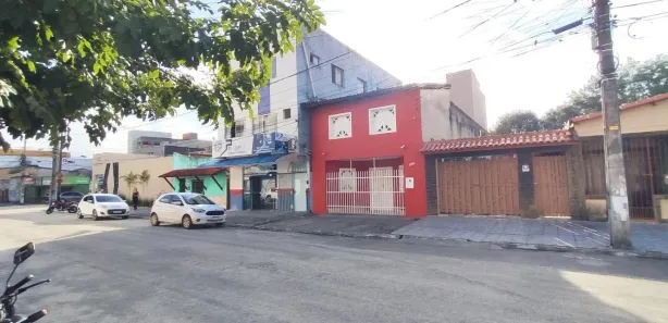 Imóvel Comercial à venda, 202m² no Centro, Eunápolis