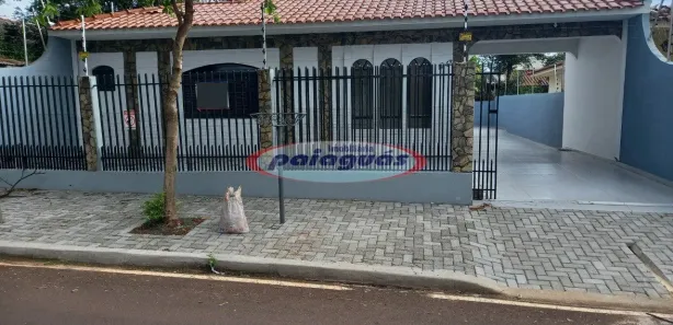 Casa com 3 Quartos para alugar, 238m² no Jardim Panorama, Sarandi