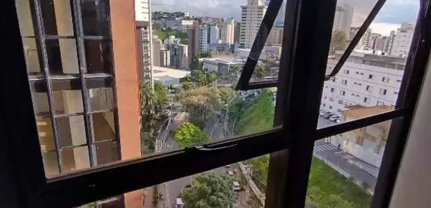 Sala Comercial para alugar, 25m² no Cidade Jardim, Belo Horizonte