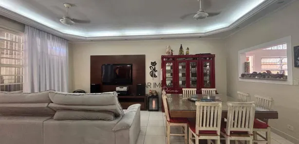 Casa com 4 Quartos à venda, 200m² no Guaiúba, Guarujá