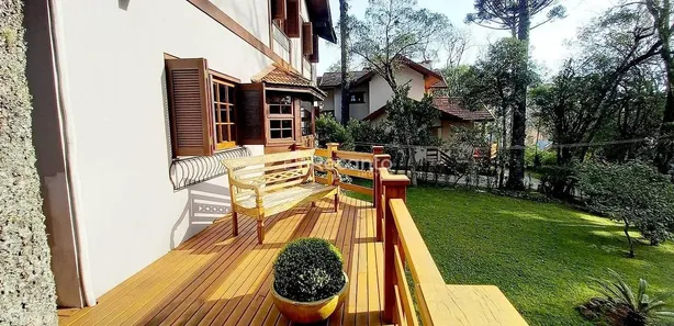 Casa com 4 Quartos à venda, 220m² no Ipê Amarelo, Gramado