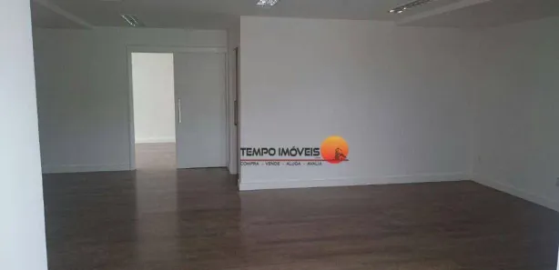 Sala Comercial à venda, 148m² no Charitas, Niterói
