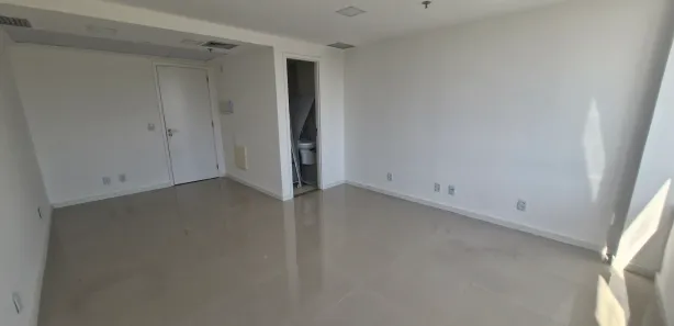 Sala Comercial para alugar, 26m² no Barra Olímpica, Rio de Janeiro