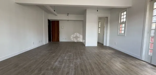 Sala Comercial à venda, 38m² no Centro, Gramado