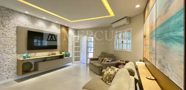 Casa de Condomínio com 4 Quartos para venda ou aluguel, 300m² no Balneário Praia do Pernambuco, Guarujá