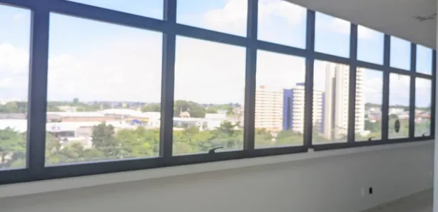 Sala Comercial com 3 Quartos para alugar, 99m² no Chapada, Manaus