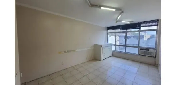 Sala Comercial para alugar, 30m² no Copacabana, Rio de Janeiro