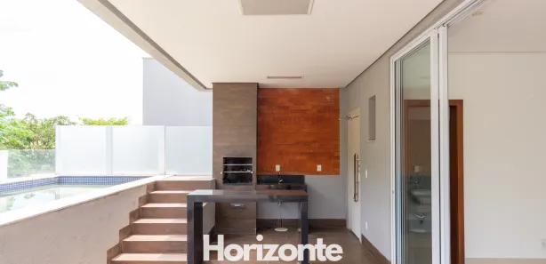 Casa de Condomínio com 4 Quartos à venda, 272m² no Jardins Valência, Goiânia
