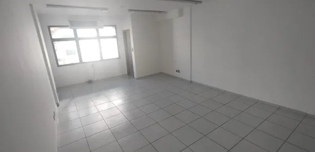 Sala Comercial para alugar, 40m² no Santo Antônio, Belo Horizonte