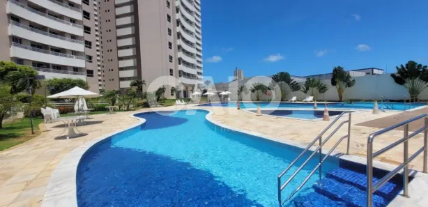 Apartamento com 2 Quartos para alugar, 56m² no Candelária, Natal