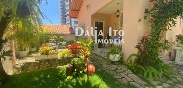 Casa com 3 Quartos à venda, 280m² no Pituba, Salvador