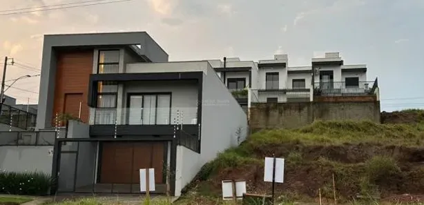 Lote/Terreno à venda, 305m² no 4 Colônias, Campo Bom