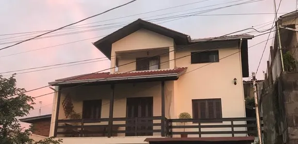 Sobrado com 3 Quartos à venda, 405m² no Cruzeiro, Caxias do Sul