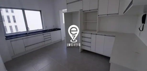 Apartamento com 3 Quartos para alugar, 277m² no Comércio, Salvador