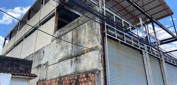 Galpão/Depósito/Armazém para alugar, 700m² no Centro, Nova Iguaçu