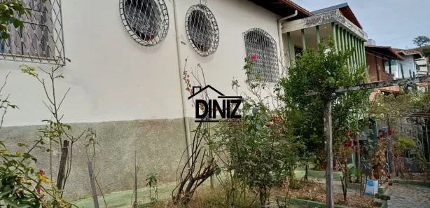 Casa com 5 Quartos à venda, 232m² no Ipê, Belo Horizonte