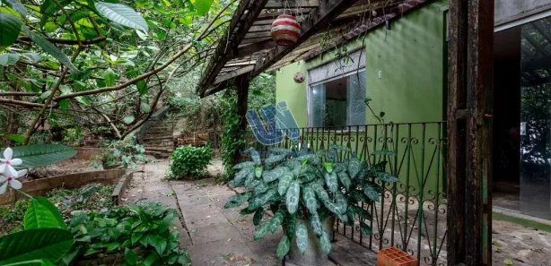 Casa com 3 Quartos à venda, 262m² no Horto Florestal, Salvador