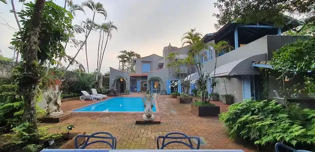 Casa com 5 Quartos para alugar, 487m² no Balneário Praia do Pernambuco, Guarujá
