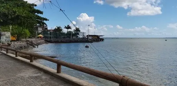 Galpão/Depósito/Armazém à venda, 390m² no Ribeira, Salvador